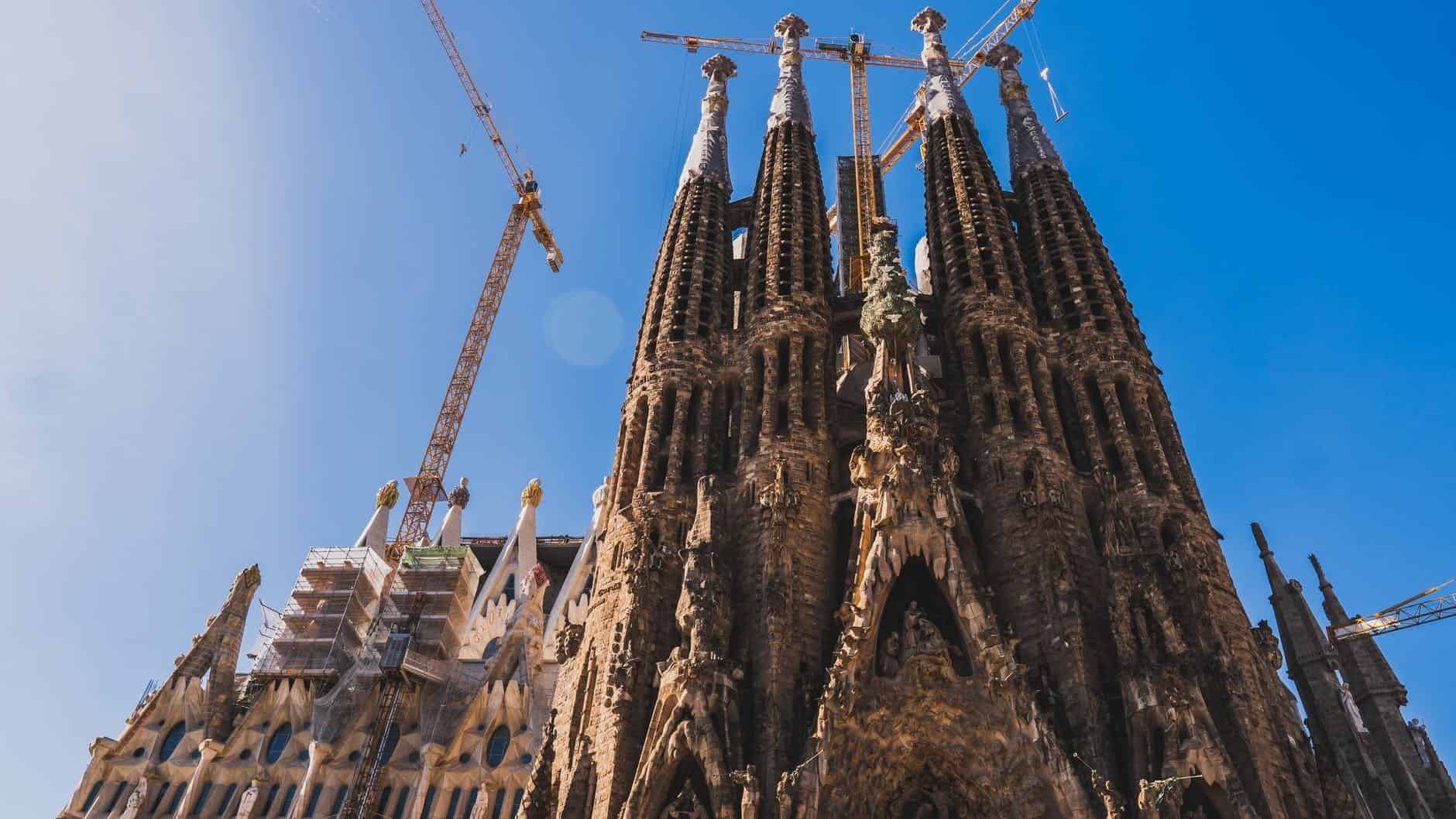 La Fira de Nadal de la Sagrada Familia in Barcelona